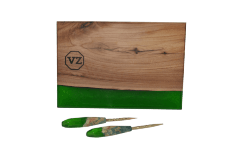 VZ Hookah / Набор разделочная доска VZ с шилом и лопаткой дерево/акрил зеленый в ХукаГиперМаркете Т24